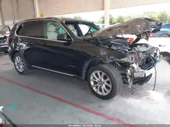 5UXKR2C5XJ0X08757 2018 BMW X5