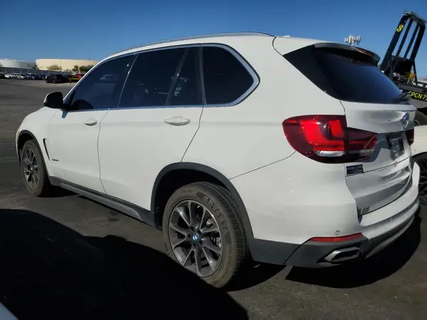 5UXKR2C5XJ0Z15987 2018 BMW X5 - Image 2