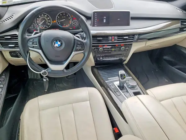 5UXKR2C5XJ0Z18159 2018 BMW X5 - Image 8