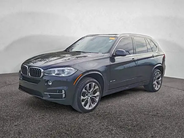 5UXKR2C5XJ0Z18419 2018 BMW X5 - Image 2