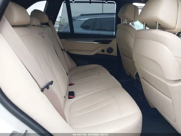 5UXKR6C30H0U12940 2017 BMW X5 - Image 8