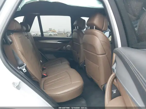 5UXKR6C31H0U13255 2017 BMW X5 - Image 8