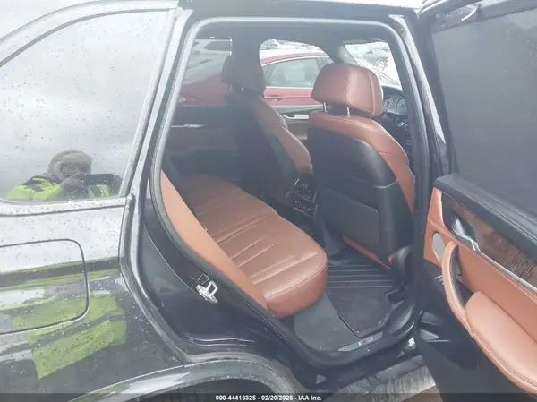 5UXKR6C31H0U13868 2017 BMW X5 - Image 8