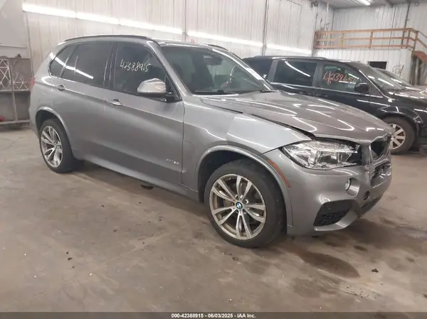 5UXKR6C36H0J84961 2017 BMW X5 - Image 1