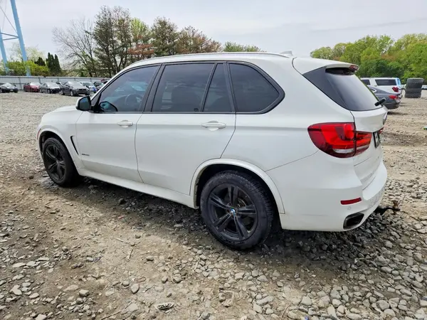 5UXKR6C38H0J85285 2017 BMW X5 - Image 2
