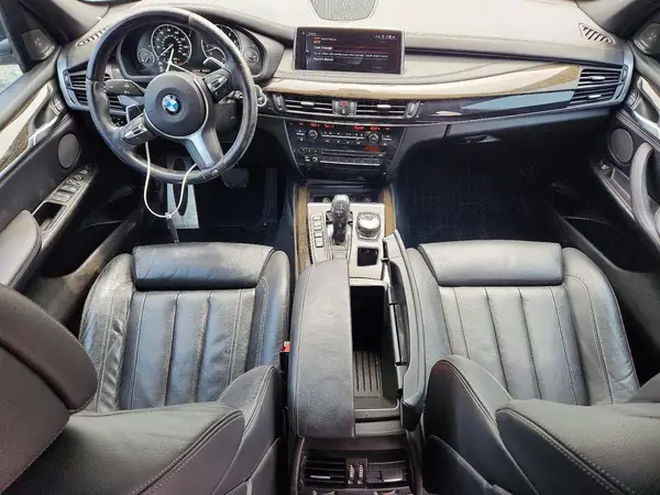 5UXKR6C38H0J85285 2017 BMW X5 - Image 8
