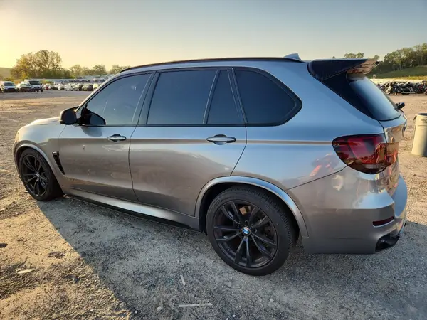 5UXKR6C38H0U12958 2017 BMW X5 - Image 2