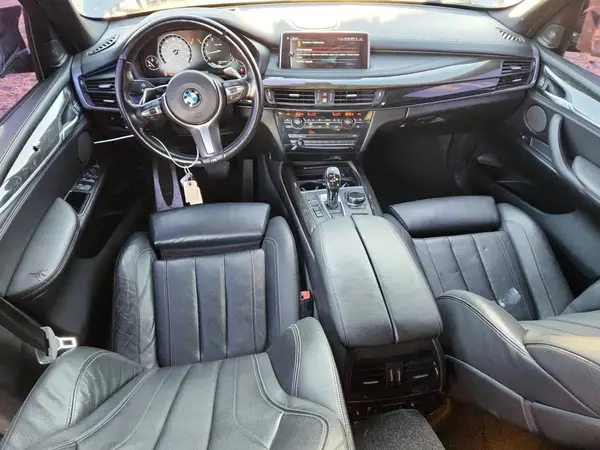 5UXKR6C38H0U12958 2017 BMW X5 - Image 8