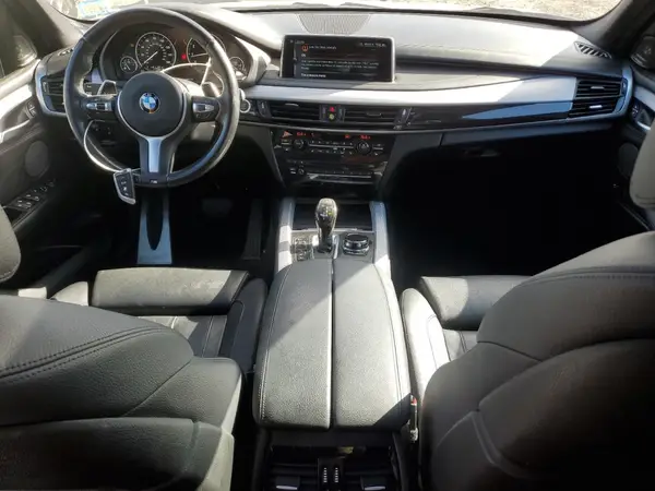 5UXKR6C3XH0J84865 2017 BMW X5 - Image 8