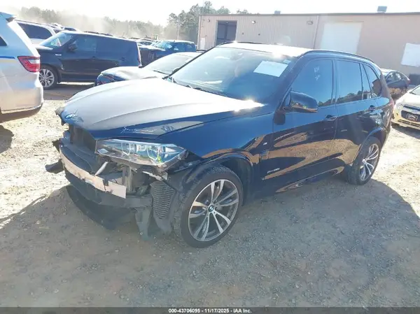 5UXKR6C3XH0J85210 2017 BMW X5 - Image 2