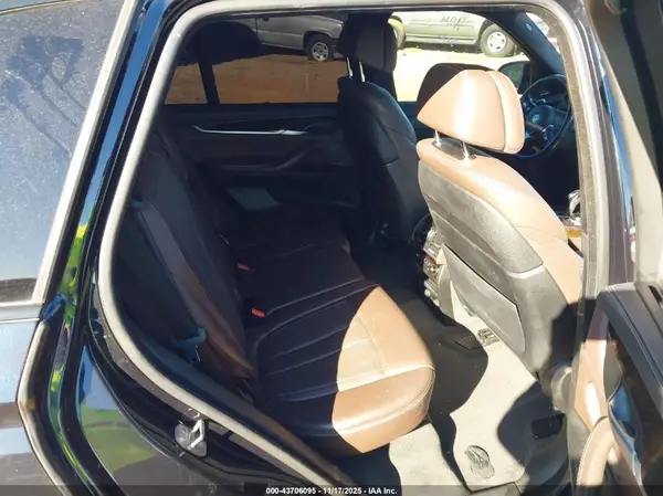 5UXKR6C3XH0J85210 2017 BMW X5 - Image 8