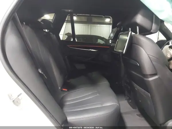 5UXKR6C50G0J81666 2016 BMW X5 - Image 8
