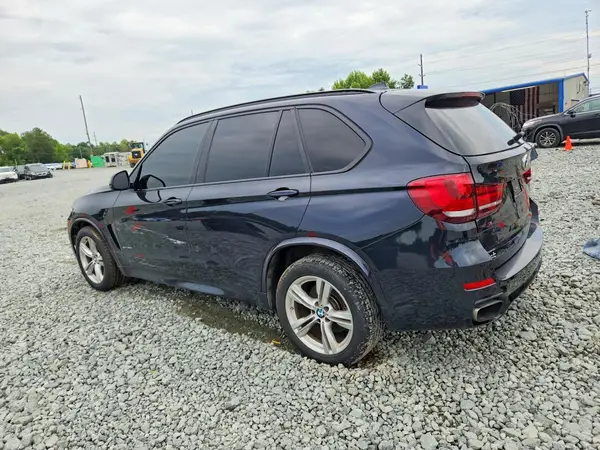 5UXKR6C50J0U14582 2018 BMW X5 - Image 2