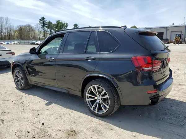 5UXKR6C50J0U14940 2018 BMW X5 - Image 2