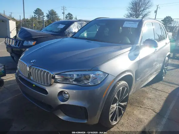 5UXKR6C52G0J81975 2016 BMW X5 - Image 2