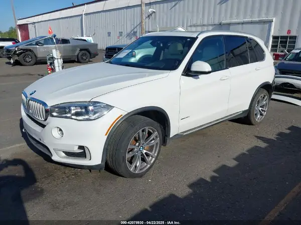 5UXKR6C52H0J84540 2017 BMW X5 - Image 2