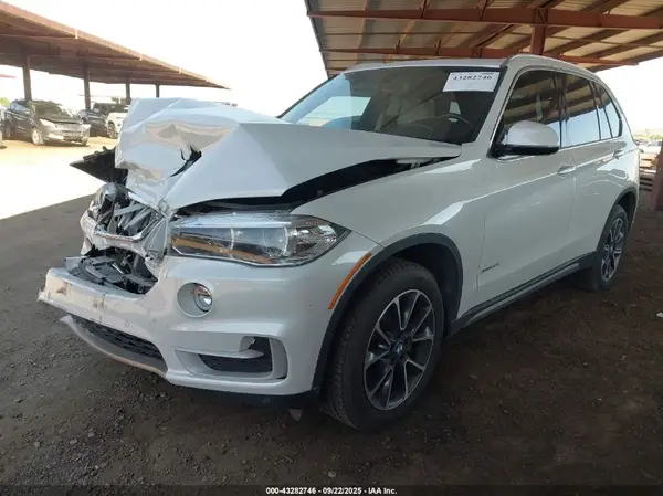 5UXKR6C52H0J84652 2017 BMW X5 - Image 2