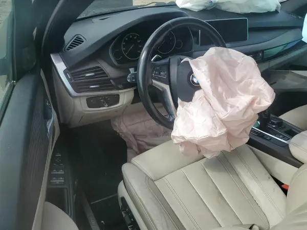 5UXKR6C52J0U14972 2018 BMW X5 - Image 8