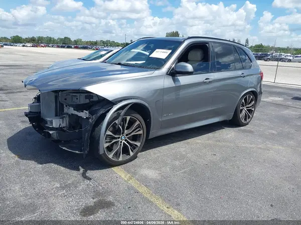 5UXKR6C52JL080327 2018 BMW X5 - Image 2
