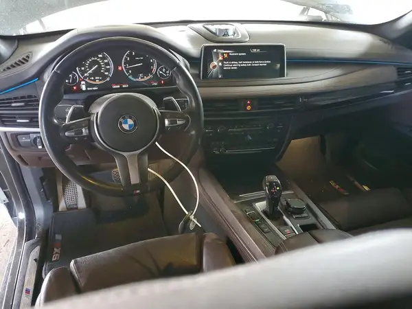5UXKR6C53G0J83427 2016 BMW X5 - Image 8