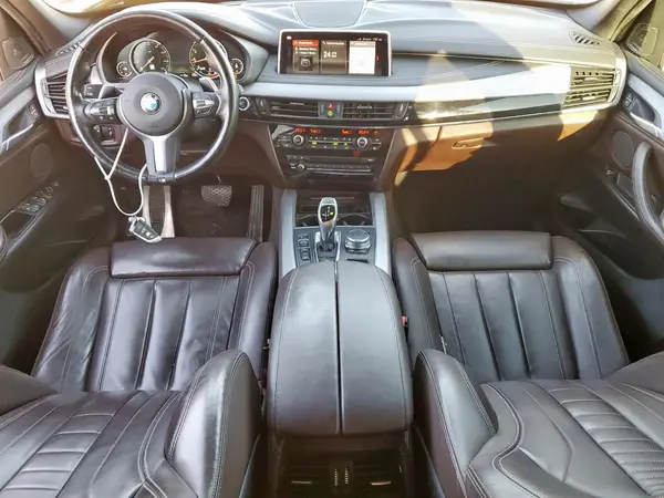 5UXKR6C53J0U14933 2018 BMW X5 - Image 8