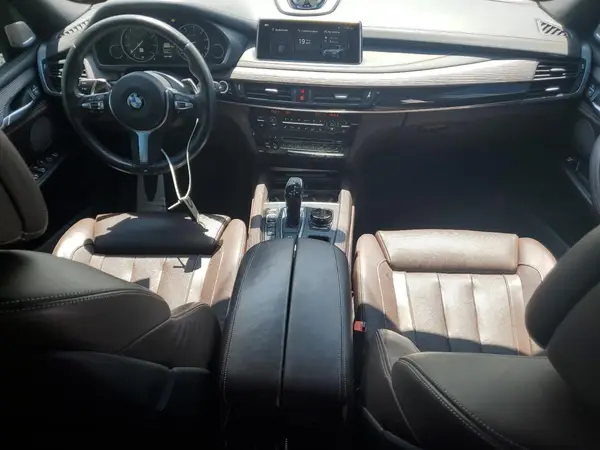 5UXKR6C53JL069210 2018 BMW X5 - Image 8