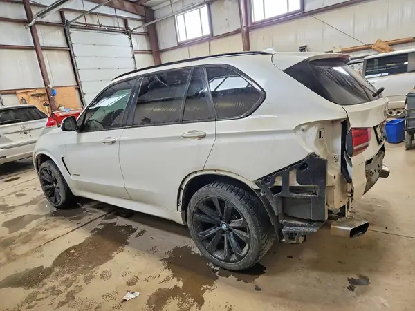 5UXKR6C54G0J82724 2016 BMW X5 - Image 2