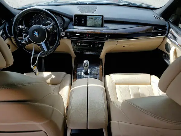 5UXKR6C54J0U14746 2018 BMW X5 - Image 8
