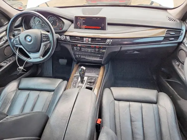 5UXKR6C55G0J80643 2016 BMW X5 - Image 8