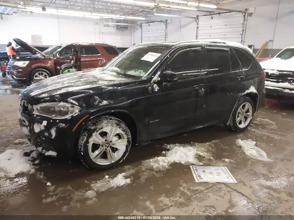 5UXKR6C55G0J81856 2016 BMW X5 - Image 2