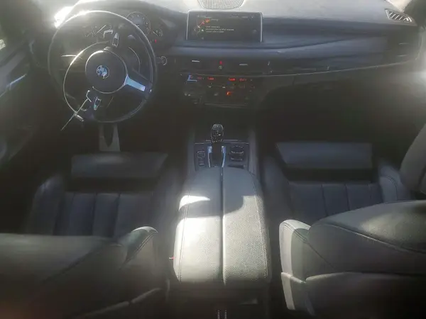 5UXKR6C55G0J83445 2016 BMW X5 - Image 8