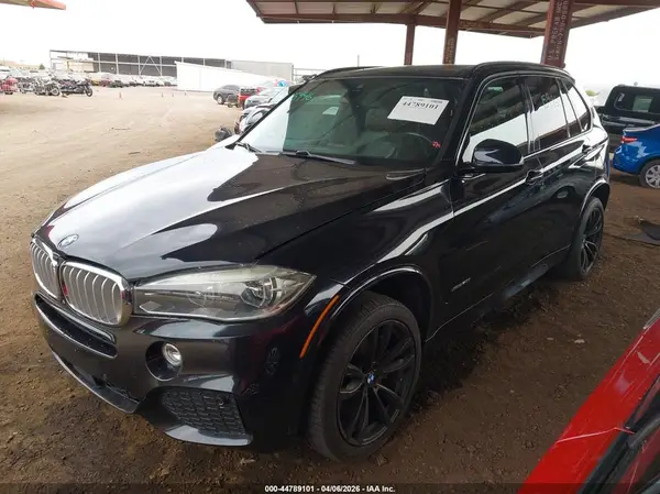 5UXKR6C55J0U14741 2018 BMW X5 - Image 2
