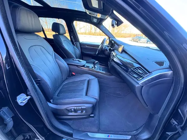 5UXKR6C55J0U15260 2018 BMW X5 - Image 8