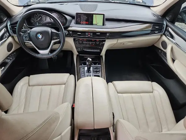 5UXKR6C56G0J82711 2016 BMW X5 - Image 8