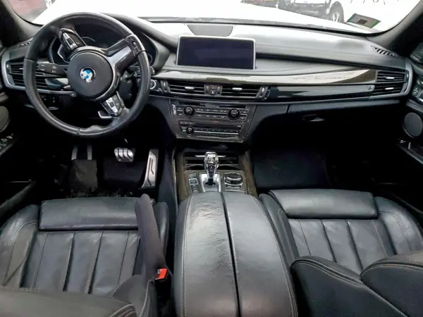 5UXKR6C56J0U15638 2018 BMW X5 - Image 8