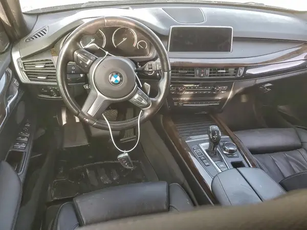 5UXKR6C57J0U15079 2018 BMW X5 - Image 8
