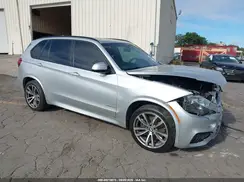 5UXKR6C58G0J83049 2016 BMW X5