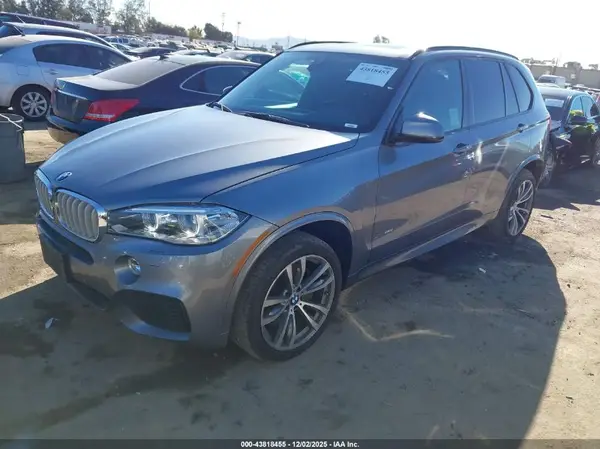 5UXKR6C58H0J83957 2017 BMW X5 - Image 2