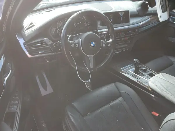 5UXKR6C58H0J84039 2017 BMW X5 - Image 8