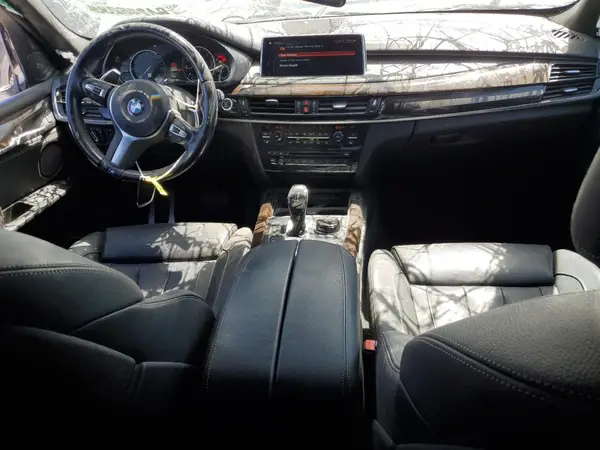 5UXKR6C58J0U15320 2018 BMW X5 - Image 8