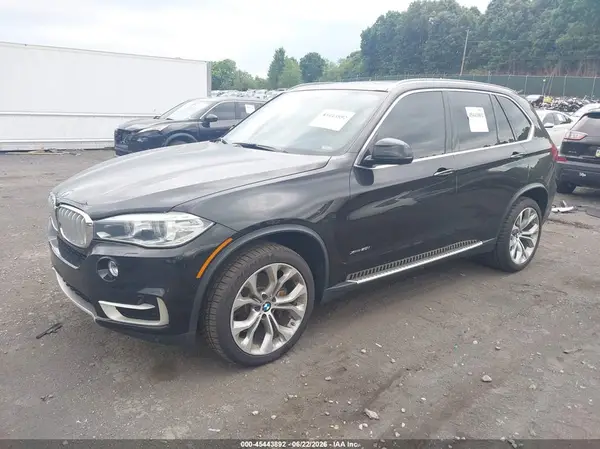 5UXKR6C59G0J82203 2016 BMW X5 - Image 2