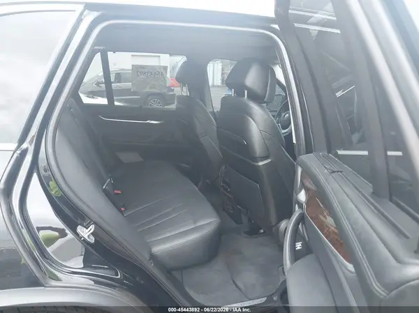 5UXKR6C59G0J82203 2016 BMW X5 - Image 8