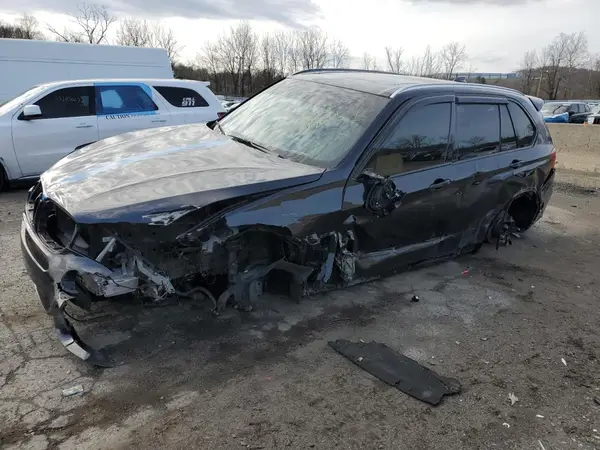 5UXKR6C59G0J83335 2016 BMW X5 - Image 1