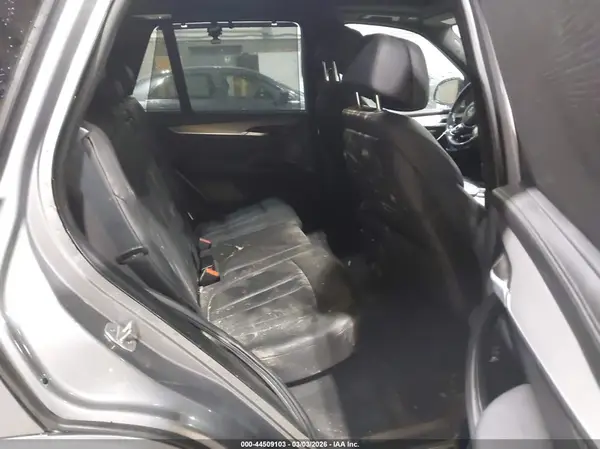 5UXKR6C5XG0J83425 2016 BMW X5 - Image 8