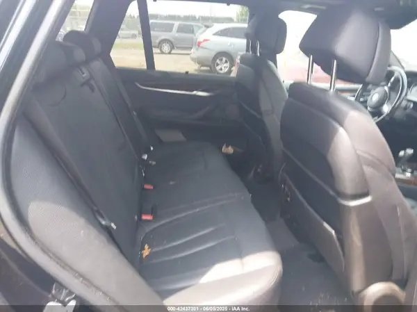 5UXKR6C5XH0J84270 2017 BMW X5 - Image 8