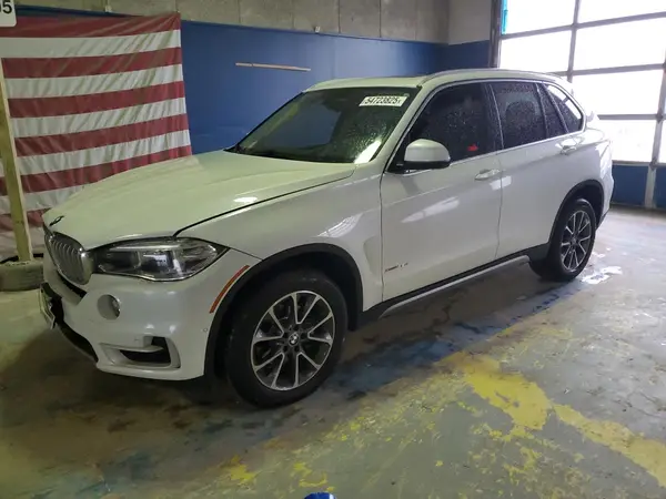 5UXKS4C32H0Y16136 2017 BMW X5 - Image 1