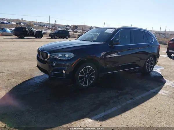 5UXKS4C33H0Y15996 2017 BMW X5 - Image 2