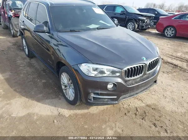 5UXKS4C35H0U05085 2017 BMW X5 - Image 1