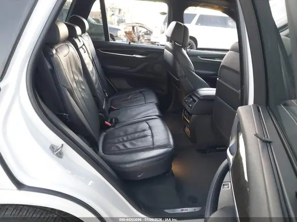 5UXKS4C36H0Y16172 2017 BMW X5 - Image 8