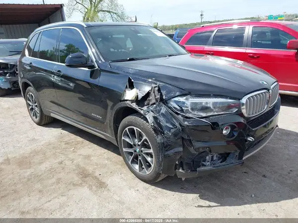 5UXKS4C38H0U05081 2017 BMW X5 - Image 1